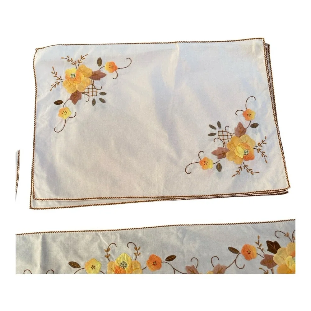 Vintage Table Runner And Napkins Set Floral Appliques Embroidery Handmade